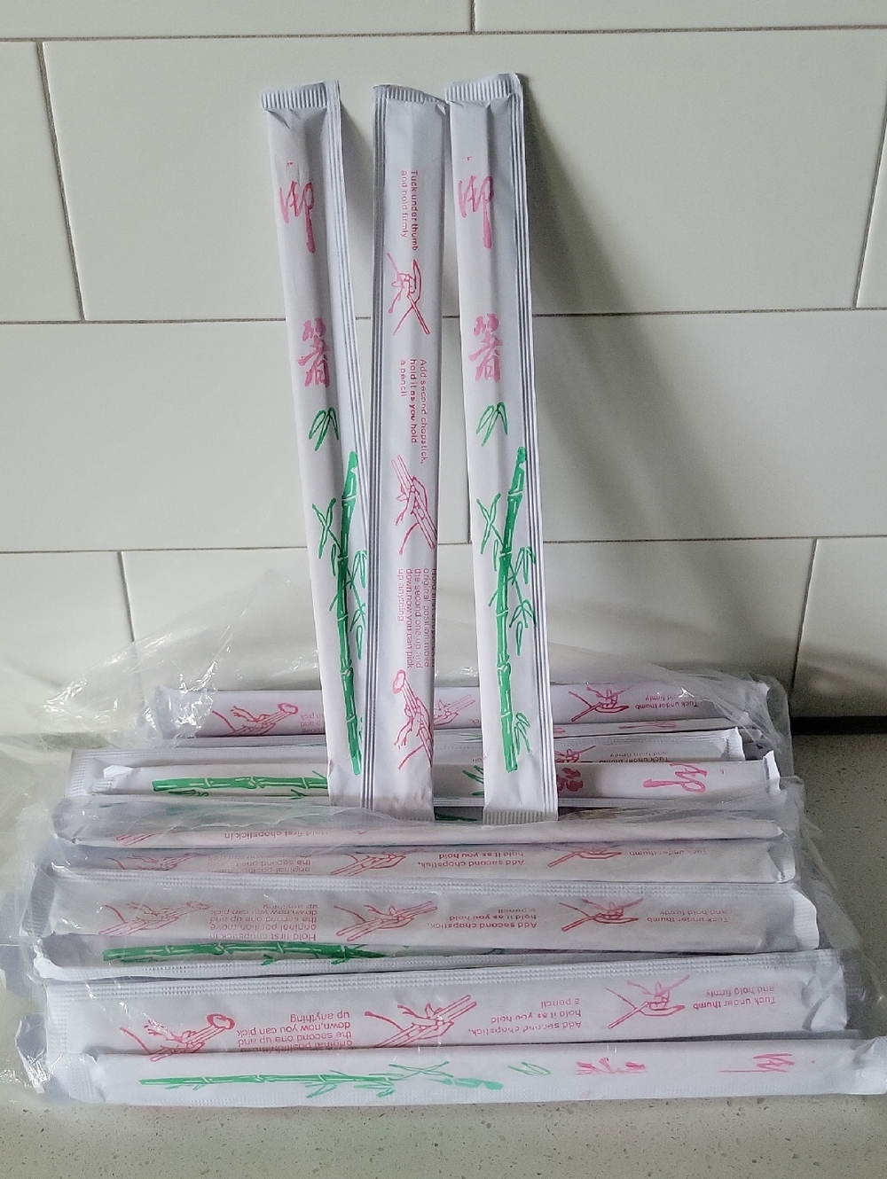 Chopsticks 75 Pairs Brand New/Smoke Free Disposable